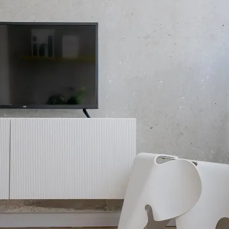 Blue Life 2-bed For 4 Parking By The Garonne Apartment *
