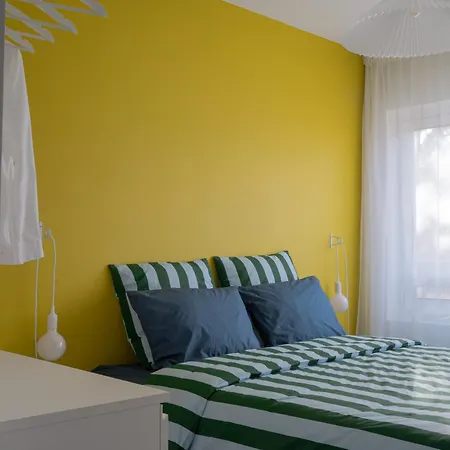 Blue Life 2-bed For 4 Parking By The Garonne Apartment *
