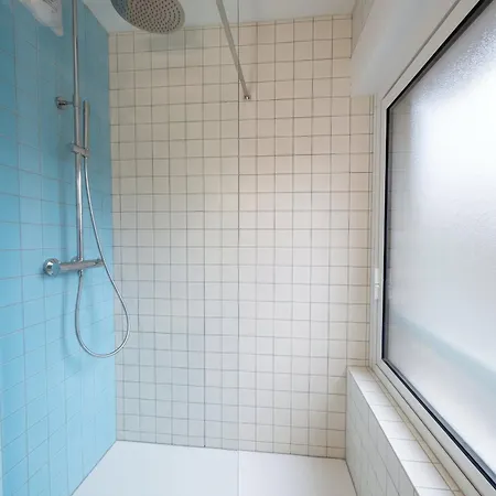 Blue Life 2-bed For 4 Parking By The Garonne Apartment